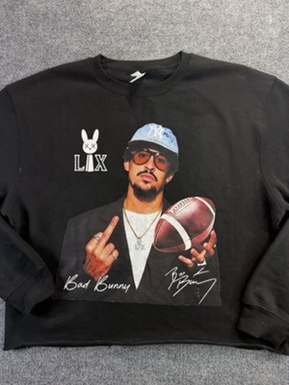 Bad Bunny Black Crewneck Sweatshirt Sz Large Super Bowl Raw Hem